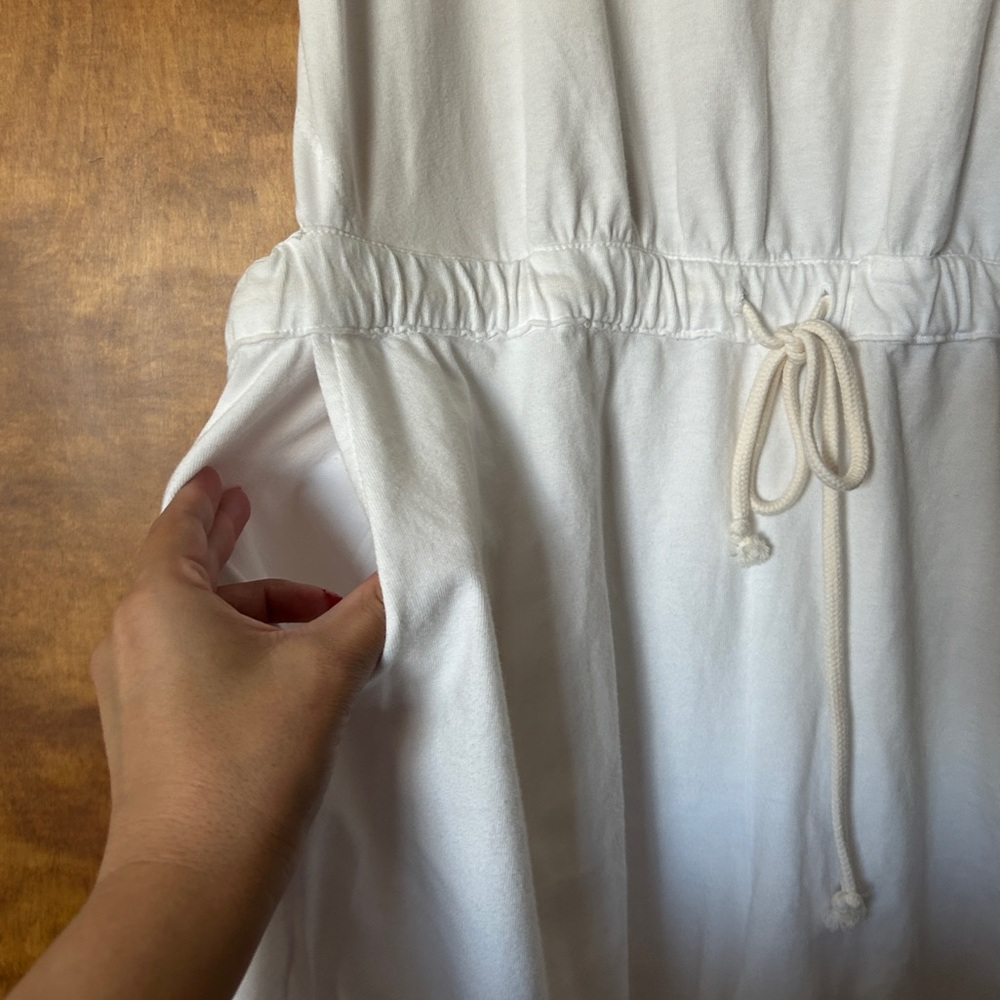 Velvet by Graham & Spencer Beach Romper - Picture 10 of 12